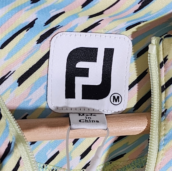 Footjoy Mid Layer Multicolor Patterned Jacket - Picture 3 of 9